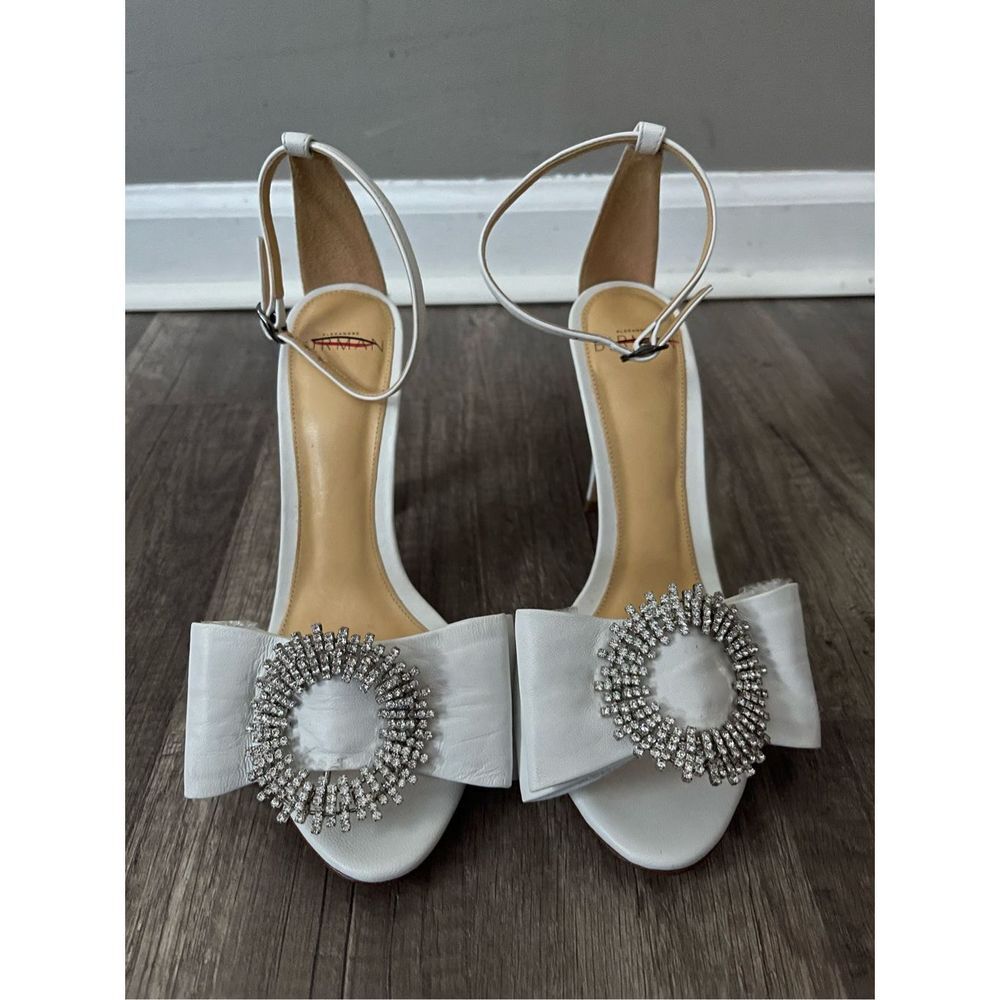 Alexandre Birman Maddie Leather Ankle Strap Sandals - Picture 7 of 13